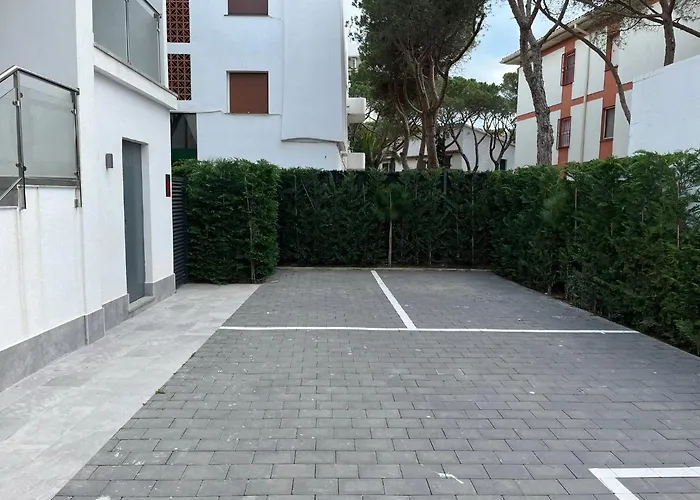 Avinguda Madrid 27 Bajos 1ª Apartamento