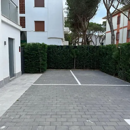 Avinguda Madrid 27 Bajos 1ª Appartement