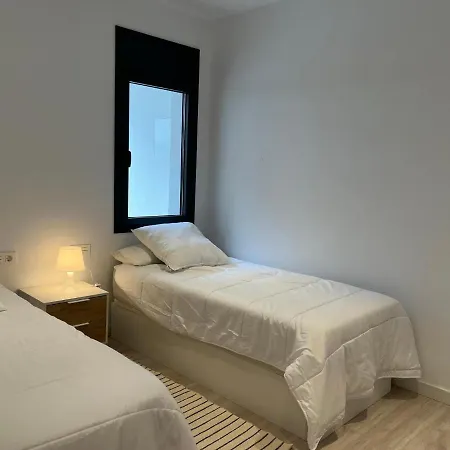 Apartmán Avinguda Madrid 27 Bajos 1ª *